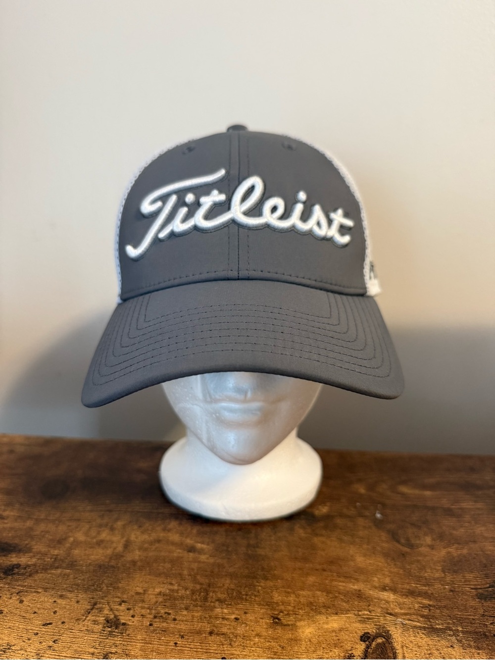 Titleist Tour Performance Mesh Hat